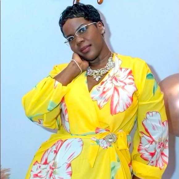 Meet your Posher, Sherrylle - Picture 1 of 1